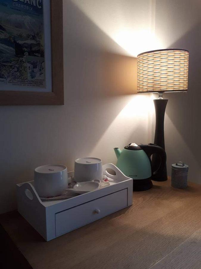Au Chat Perche Espace Familial Mareil-sur-Mauldre Esterno foto